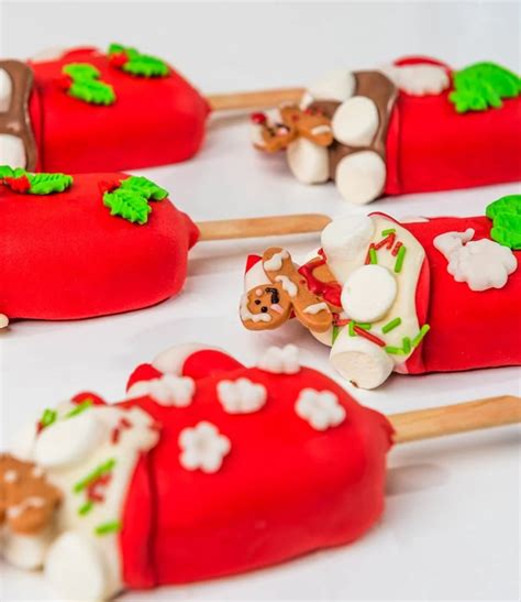 Gingerbread Man Theme Cakesicles By NJD In Dubai Joi Gifts