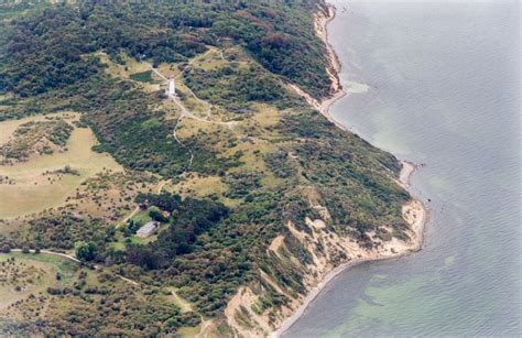 Insel Hiddensee Von Oben Leuchtturm Als Historisches Seefahrtszeichen