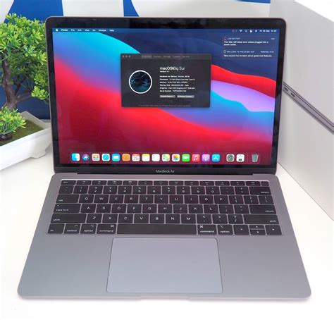 Macbook Air Retina 13 Core I5 2019 MVFH2 Jual Beli Laptop Second Dan