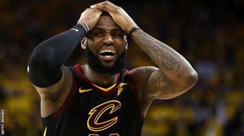 Nba Finals Golden State Warriors Beat Cleveland Cavaliers In Overtime In Game One Bbc Sport