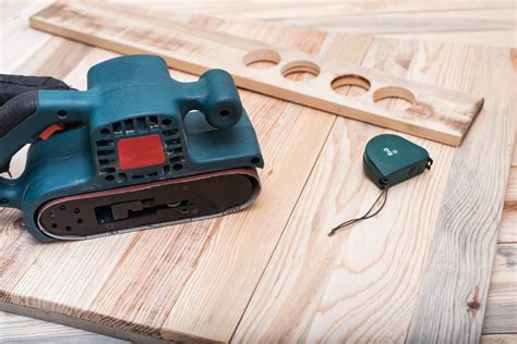 Must Have Woodworking Power Tools To Power Up Your Workshop