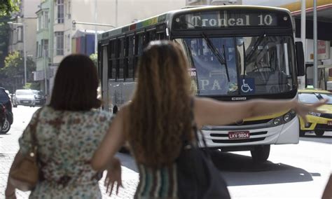 Passageiros reclamam de novas mudanças nas linhas de ônibus do Rio