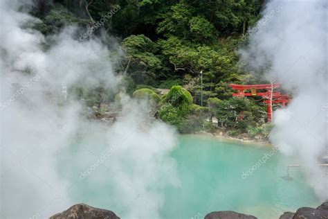 Umi Jigoku O Infierno Marino Tomado En Beppu Con Aguas Termales