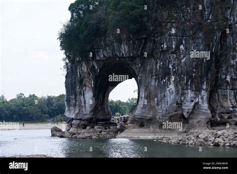 Guilin, elephant trunk hill Stock Photo - Alamy