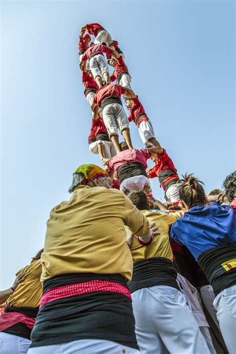 Castell O Torre Humana Tradición Típica En Cataluña Fotografía