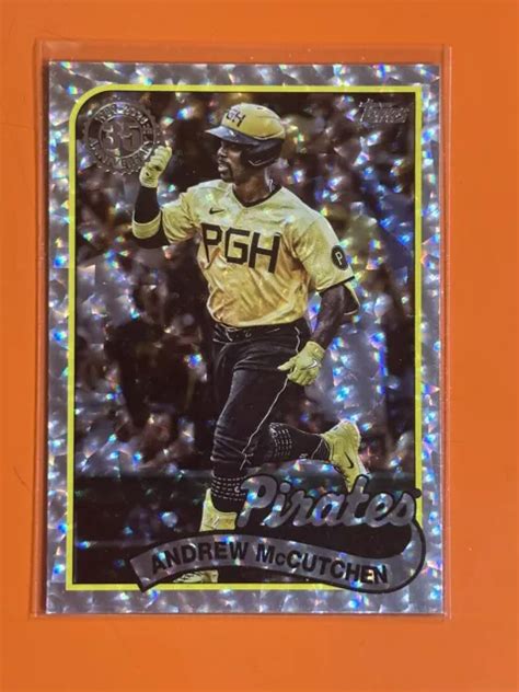 ANDREW MCCUTCHEN 2024 Topps Series 1 1989 Lamina Argento Crepitio 89B