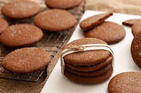 Old Fashioned Molasses Cookies Recipe