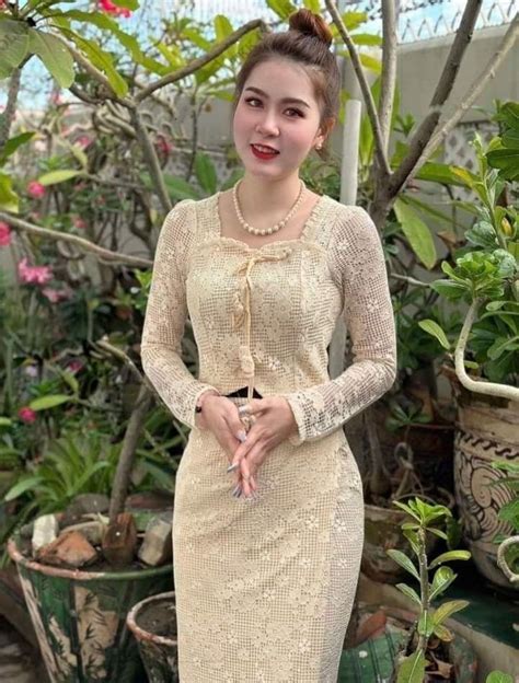 Pin By Than Than Htay On Myanmar Dress In 2024 Myanmar Traditional