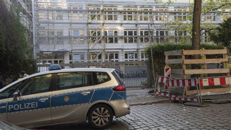 Messerattacke an Schule in Berlin Neukölln Nach Horror Tat Unterricht