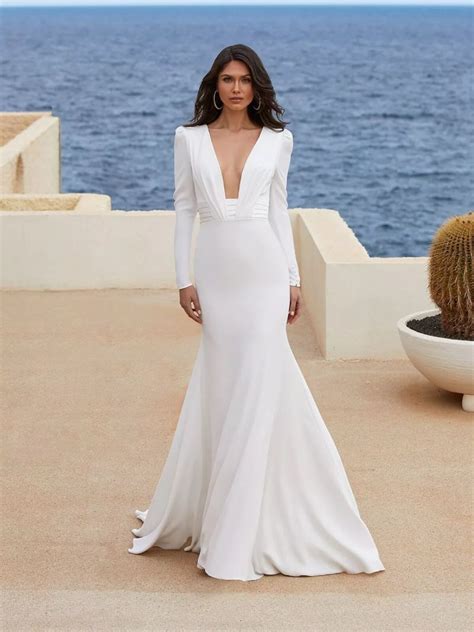 ADRIENNE Pronovias Wedding Dress La Boda Bridal I Contemporary