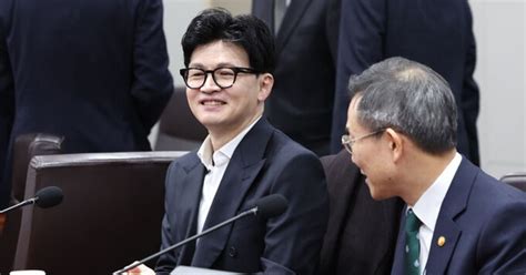 총선 앞두고 한동훈 테마주 열풍 투자 주의해야