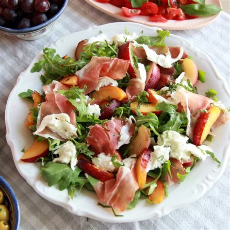 Salade Met Prosciutto Mozzarella Nectarine En Munt Liefde Voor Lekkers