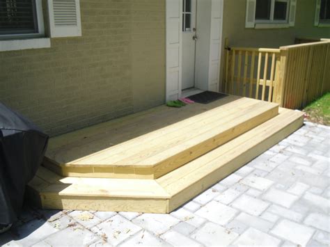 These Wooden Steps Are The Perfect Way To To Transition From The