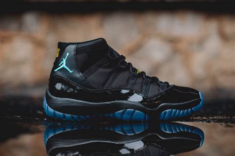 Retro 1 Gamma Blue