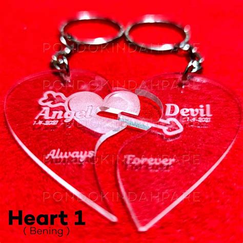 Jual Gantungan Kunci Akrilik Heart Couple Bening Shopee Indonesia