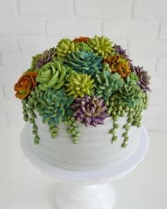 Cake Art Features Realistic Flowers Made From Buttercream Frosting