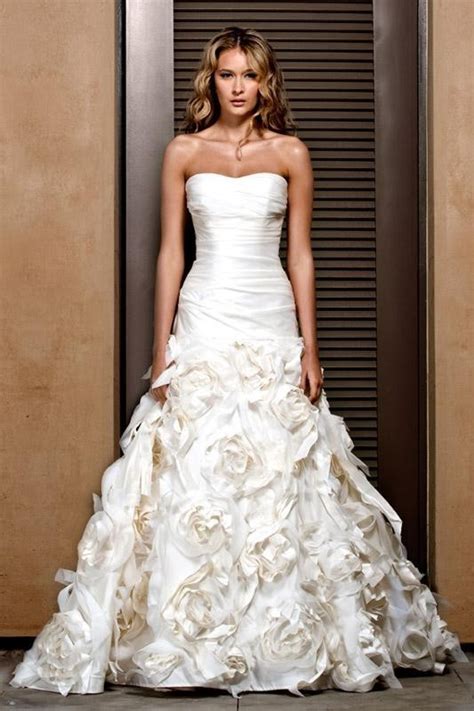 Tips For Finding The Perfect Wedding Dress Ewedding