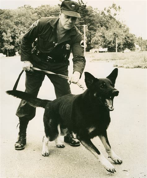 Canine (K-9) Unit - M.D.C. Police Photos