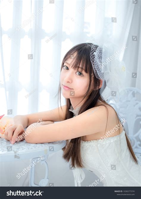 3 imágenes fotos de stock objetos en 3D y vectores sobre Anime girl with big boobs naked