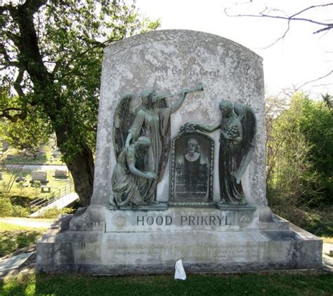 Great View Of History Historic Oakwood Cemetery Raleigh Traveller Reviews Tripadvisor