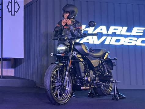 BREAKING Harley Davidson X440 Retro Roadster Launched In India At Rs 2