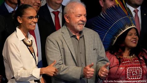 Lula promete zerar desmatamento ilegal na Amazônia até 2030 Planeta