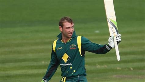 Phil Hughes Wins Australias Domestic Player Of The Year Award