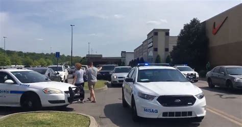 Shooting At Nashvilles Opry Mills Mall Leaves One Man Dead