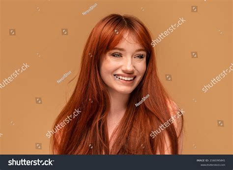 170343 Imágenes De Ginger Woman Imágenes Fotos Y Vectores De Stock