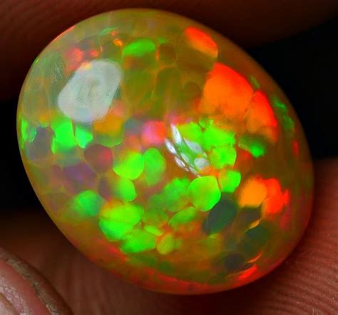 Crt Amazing Prism Fire Rainbow Honeycomb Pattern Welo Opal