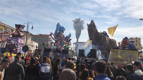 Il Carnevale Di Saviano 2023 Con 12 Grandi Carri Allegorici La Mattina