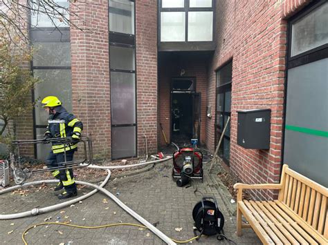 Feuerwehr L Scht Brand In Ladenlokal In Der Lohner Innenstadt