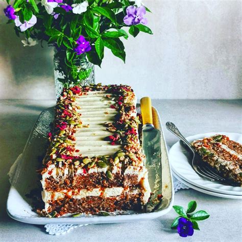 Buttery Hot Cross Buns Dairy Egg Free Nuttelex