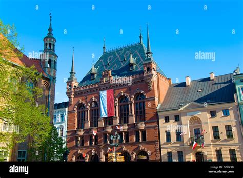 Arquitectura del casco antiguo de torun fotografías e imágenes de alta