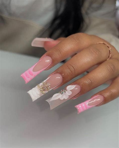 Pin By Hailey On Nails Pink Acrylic Nails Acrylic Nails Coffin Pink