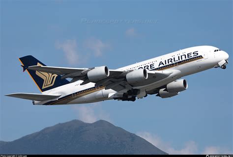 V Sku Singapore Airlines Airbus A Photo By Colin Law Id