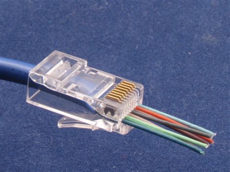 Conector Rj45 End Pass Through Anti Errores 100 Piezas 73815 En