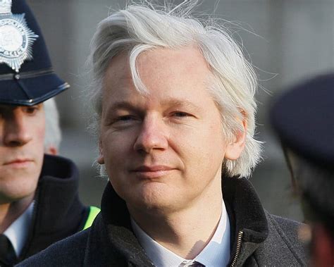 Ecuador To Let Julian Assange Stay In Its London Embassy The New York Times