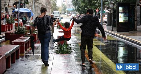 A Qué Hora Habrá Lluvias En Santiago Y Cuánta Agua Caerá Bbcl Contigo Biobiochile