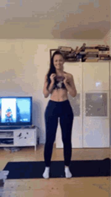 Curtsylunge Dumbbells GIF - Curtsylunge Lunge Dumbbells - Discover ...