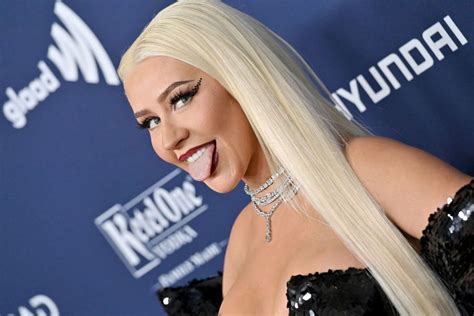 Christina Aguilera Loves This Polarizing Oral Sex Technique