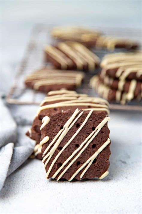 Easy Chocolate Shortbread Cookies The Flavor Bender