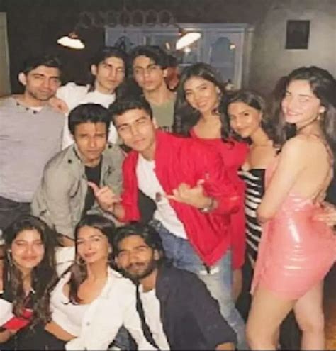 Drugs On Cruise Case Pictures Of Aryan Khan And Ananya Panday Partying