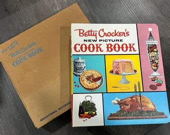 Betty Crocker S New Picture Cook Book St Edition Nd Printing