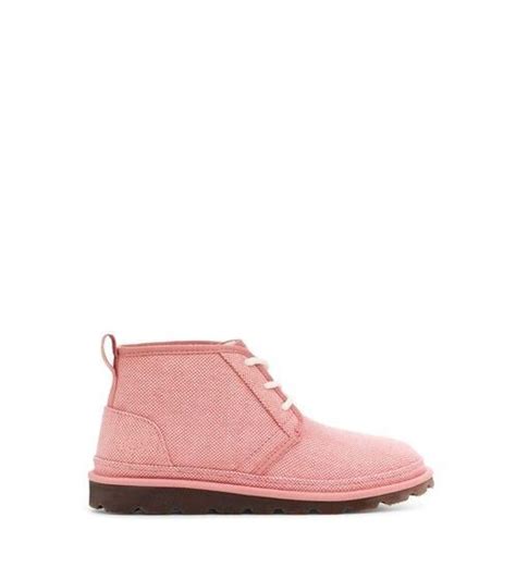 Pink Neumel Uggs The Streets Fashion And Music