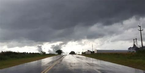 Un Sistema Frontal Traer Alivio A Entre R Os Cu Ndo Llueve En