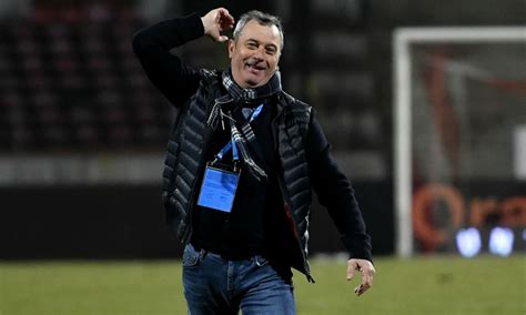 Becali Nu Crede N Varianta Cu Rednic La Dinamo Nu E Nebun I Nu E