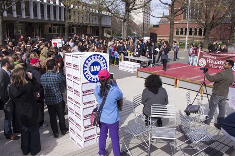 Harvard Reaches Formal Agreement With Graduate Student Union Effort