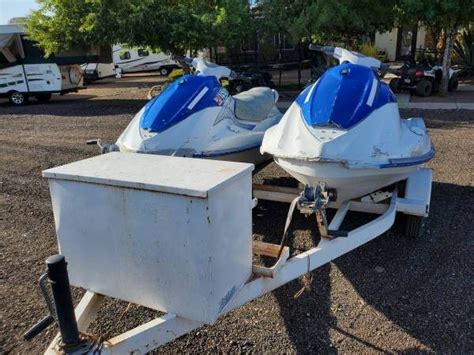 2 2006 Yamaha Waverunners Vx110 4 Stroke 1100cc Jetskis For Sale In