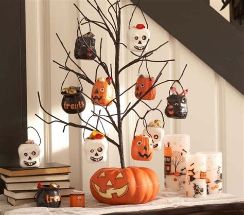 Funny Halloween Decorations to Make Your Place Funnier